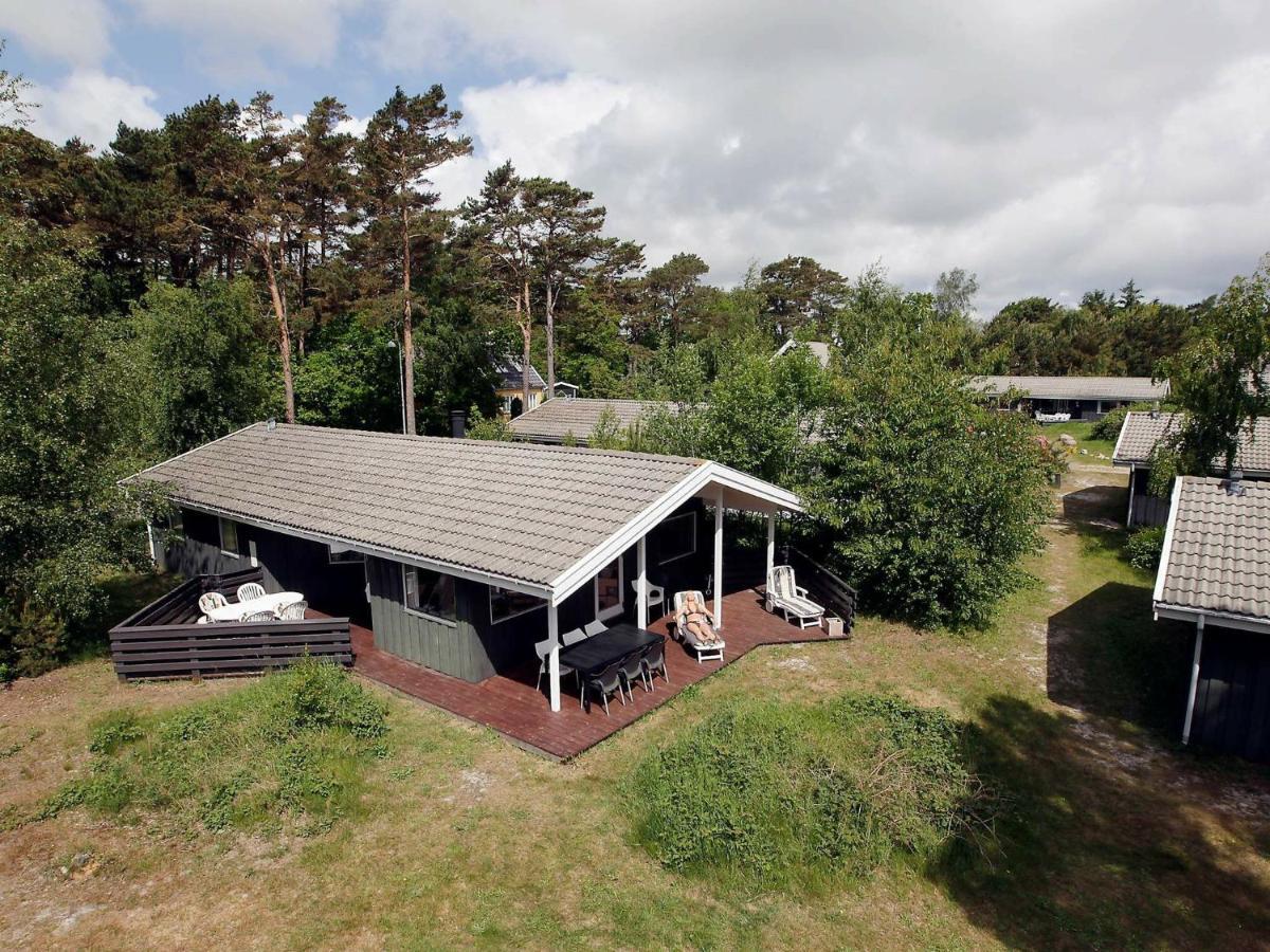 8 Person Holiday Home In Nex Snogebæk Exterior photo