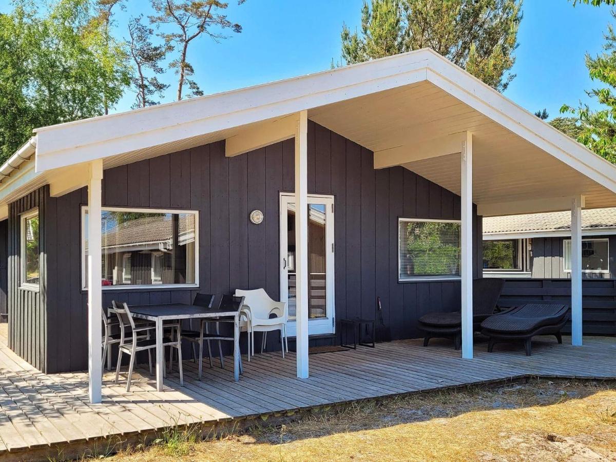 8 Person Holiday Home In Nex Snogebæk Exterior photo