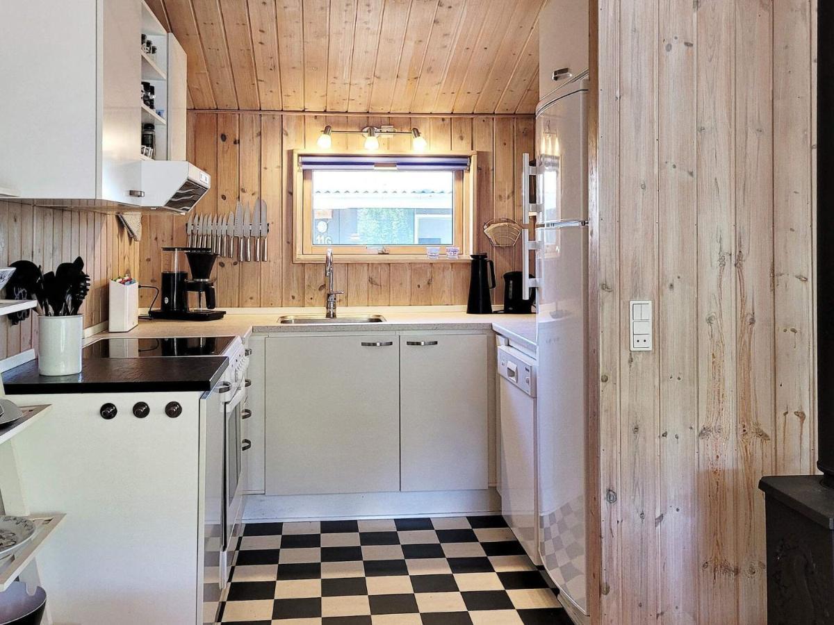 8 Person Holiday Home In Nex Snogebæk Exterior photo