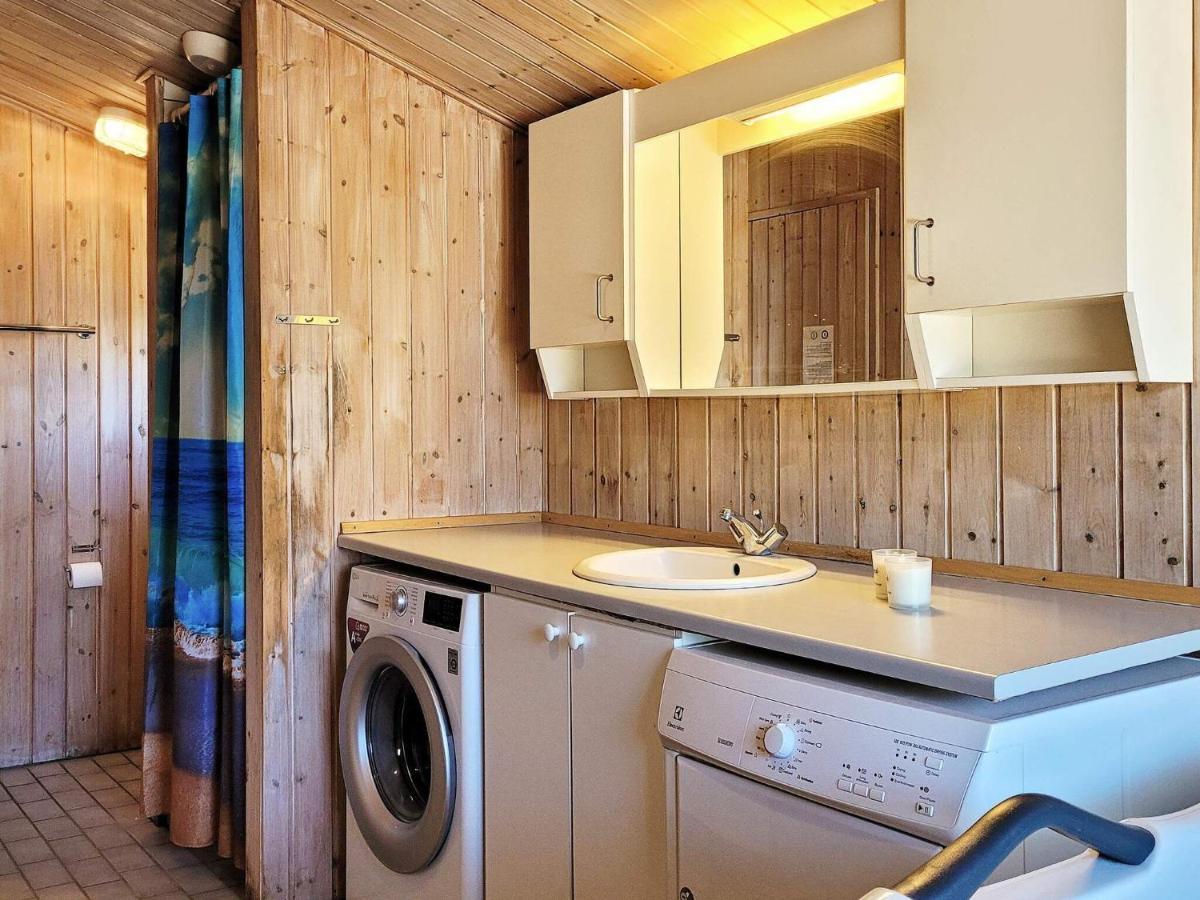 8 Person Holiday Home In Nex Snogebæk Exterior photo